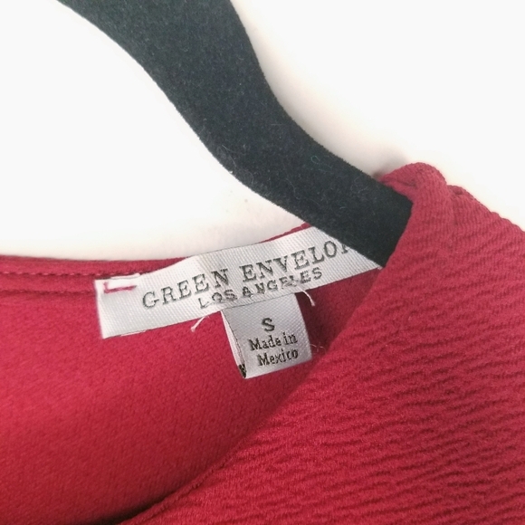 •SOLD• Red Boho Peasant Top Bell Sleeves Back Zipper Wmn's Size S - Picture 3 of 4